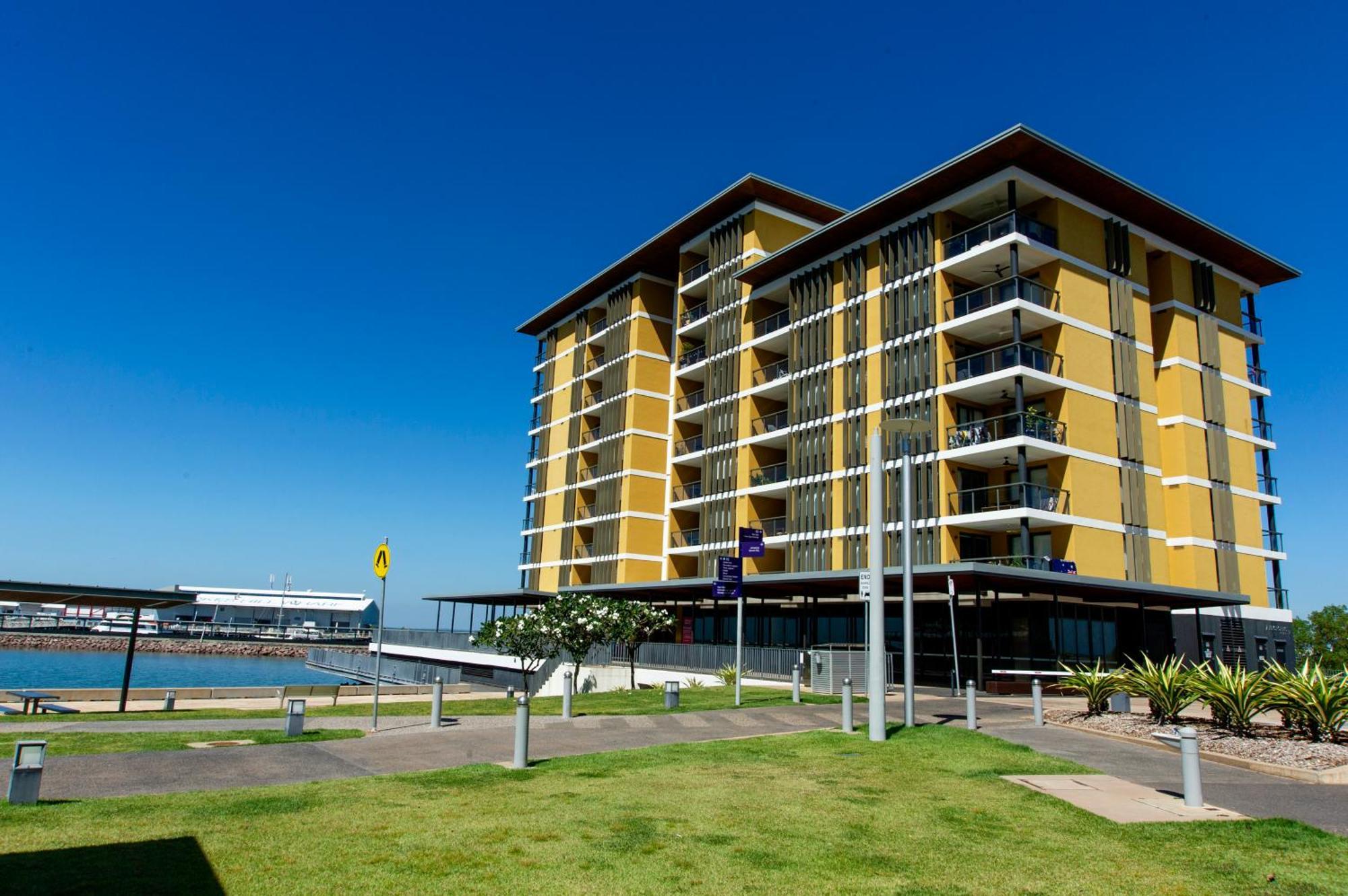 Serenity Deja Blue - At Darwin Waterfront 외부 사진